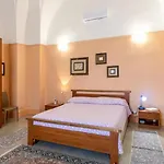Dimora Enea Con Idromassaggio -salento Reserva...
